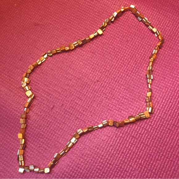 🌸 7 Piece Necklace & Bracelet Set 🌸 - Picture 4 of 14